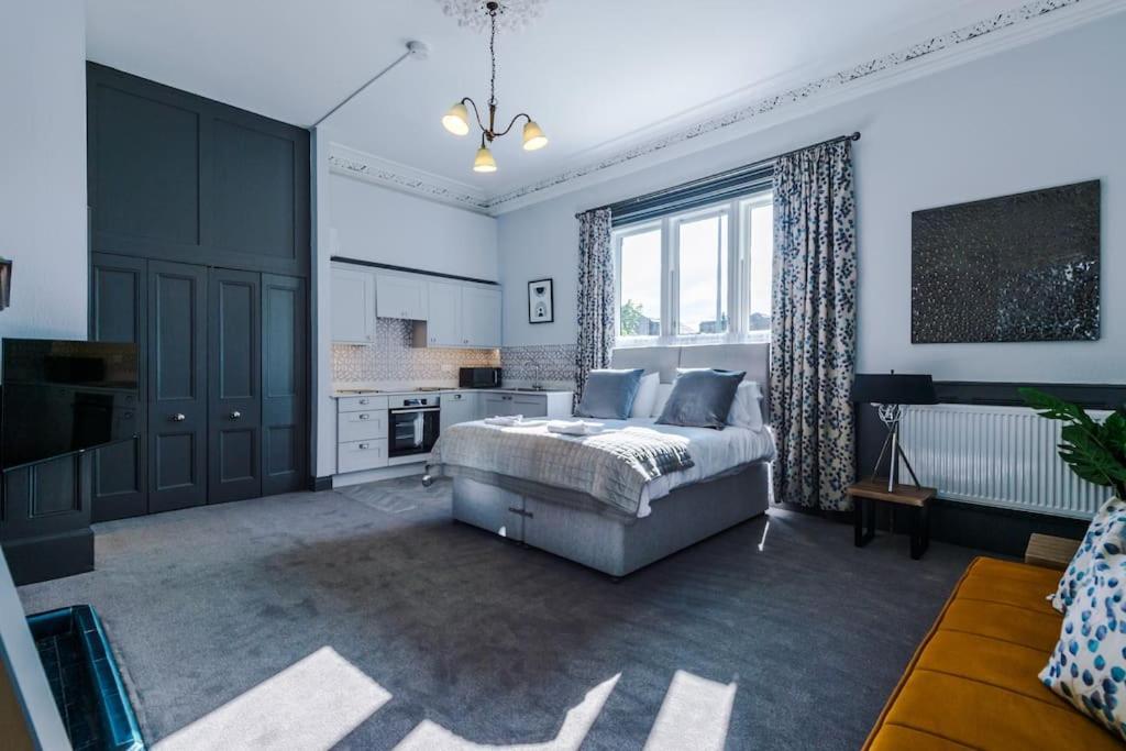 Supersized Studio In Chester Exterior foto
